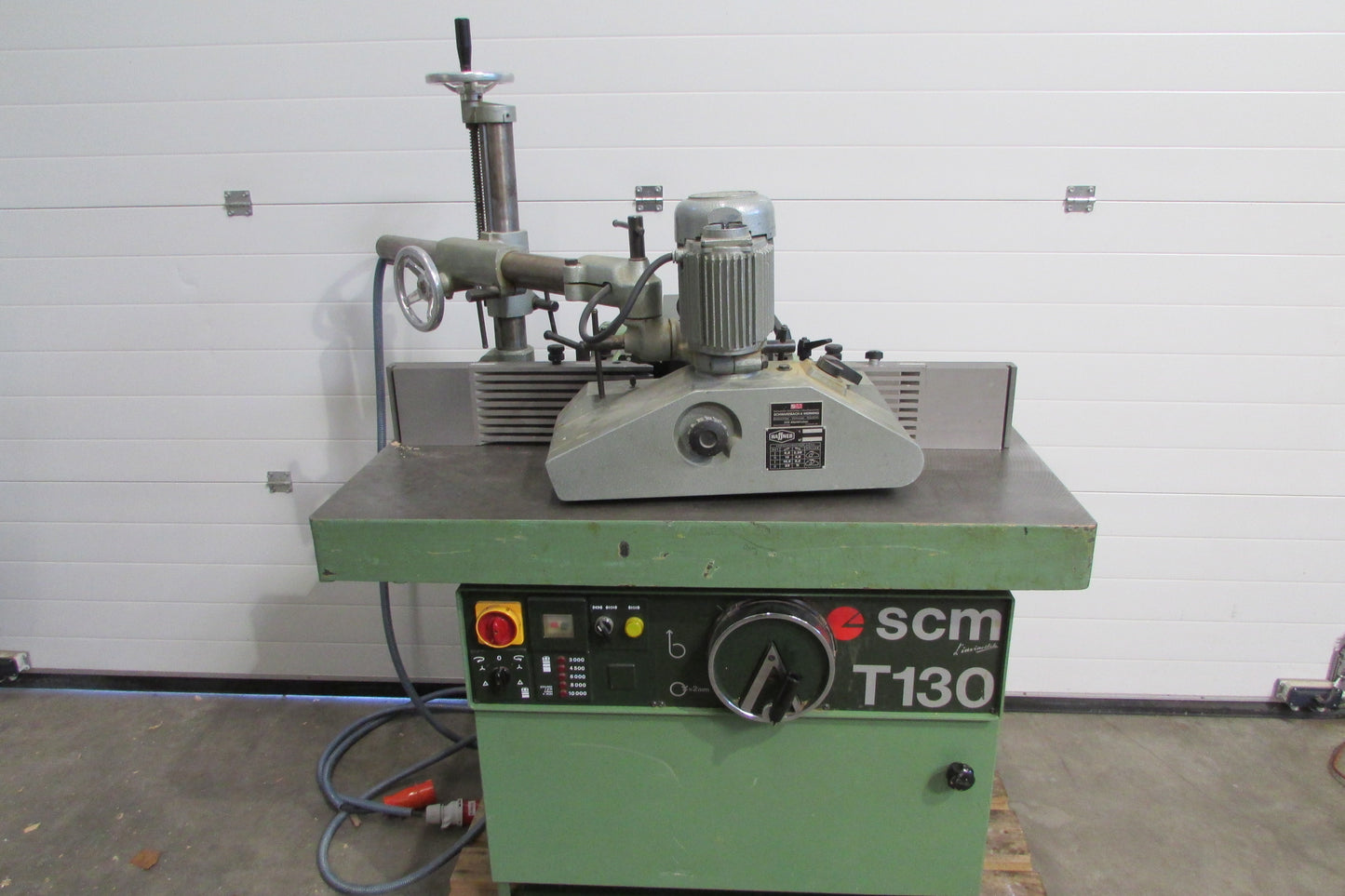 SCM T130 Tischfräse inkl. 4-Rollen Vorschub + AIGNER Integralanschlag
