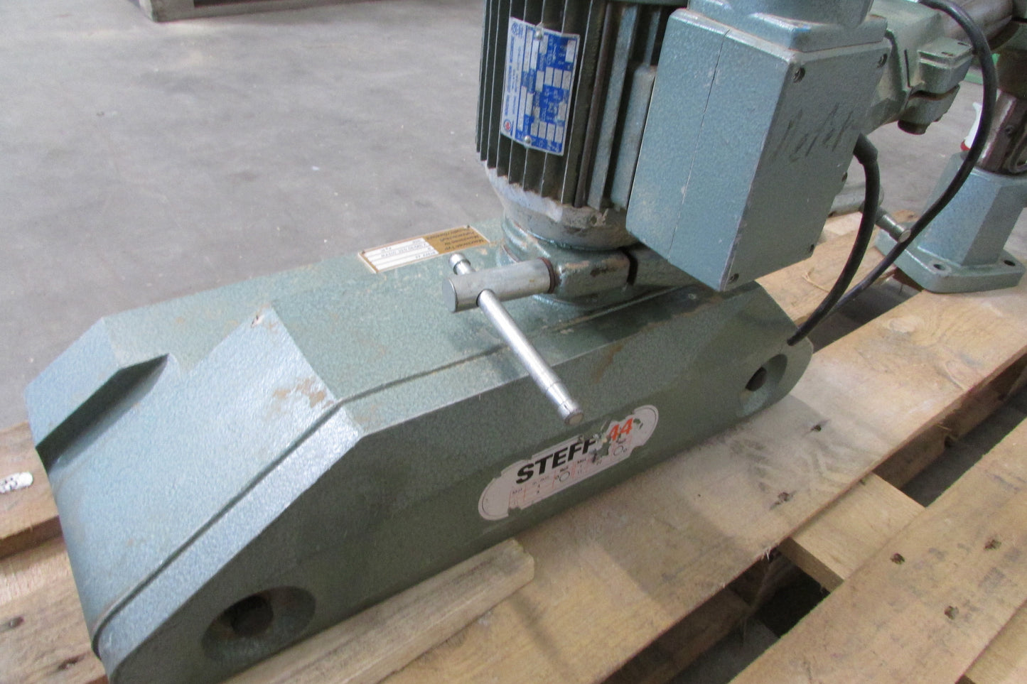 Vorschub STEFF - Nr. 7 - 4 Rollen - 4 Geschwindigkeiten - gebraucht