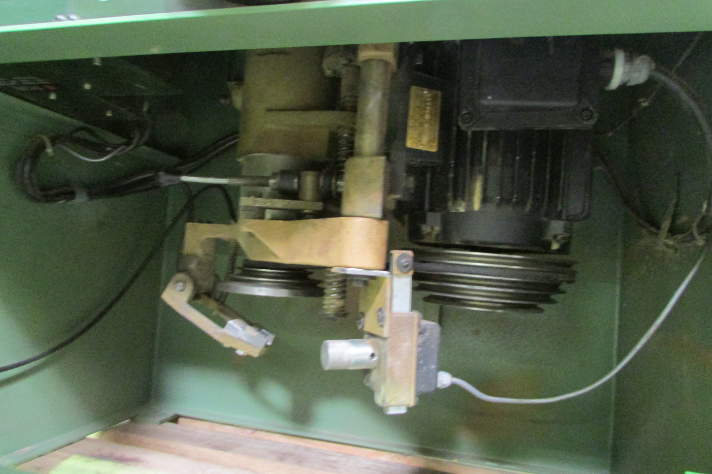 SCM T130 Tischfräse inkl. AIGNER Integralanschlag