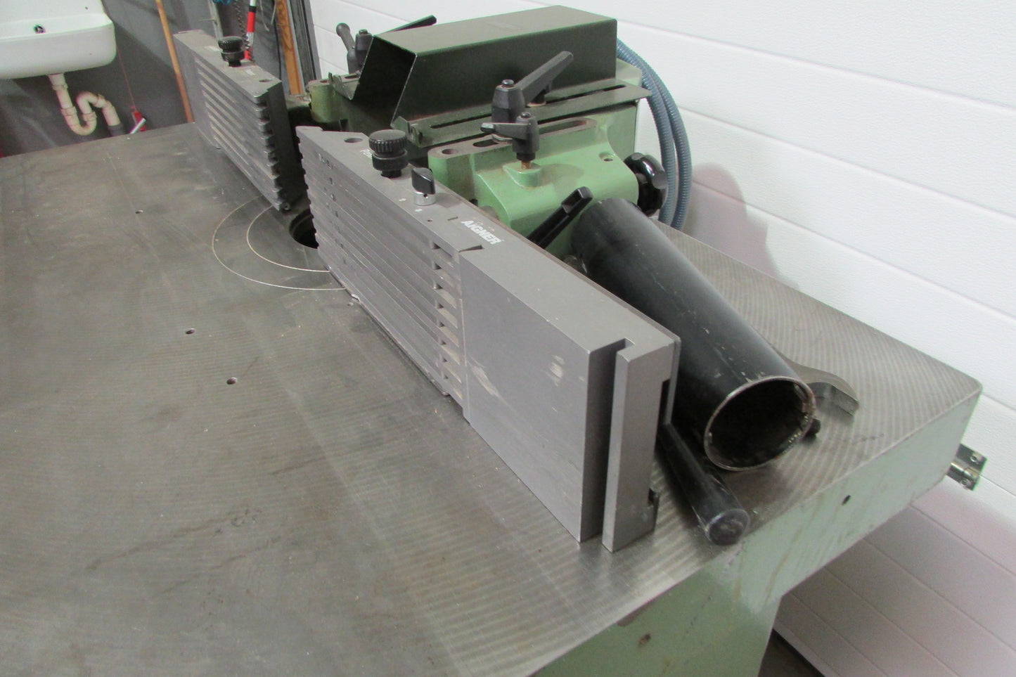 SCM T130 Tischfräse inkl. AIGNER Integralanschlag