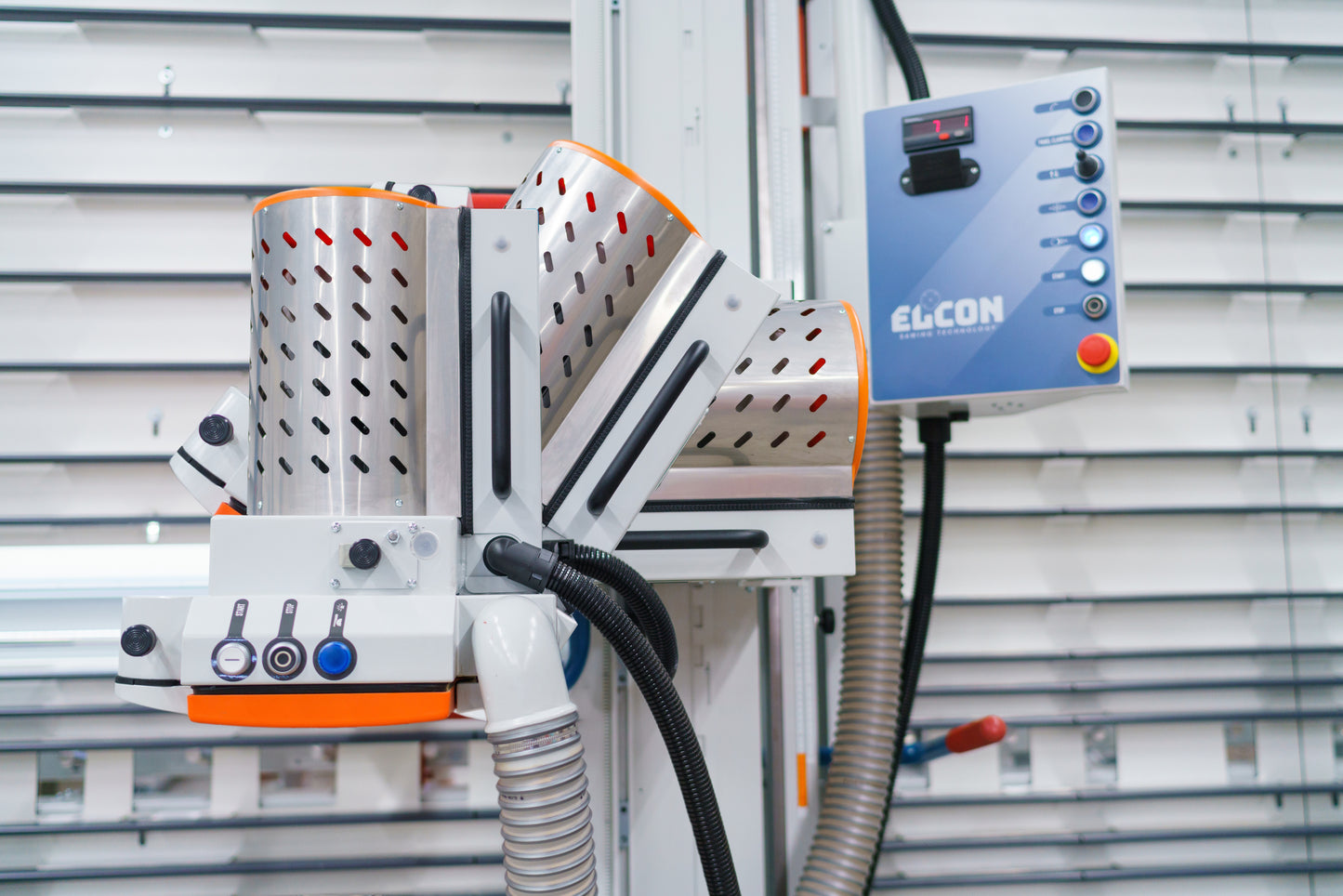 Elcon Advance 215 "Partnership Edition"