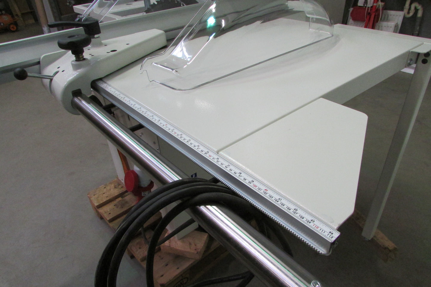 Holzkraft / SCM minimax SC2c (ohne Vorritzer) mit Sägeblattpendelschutz