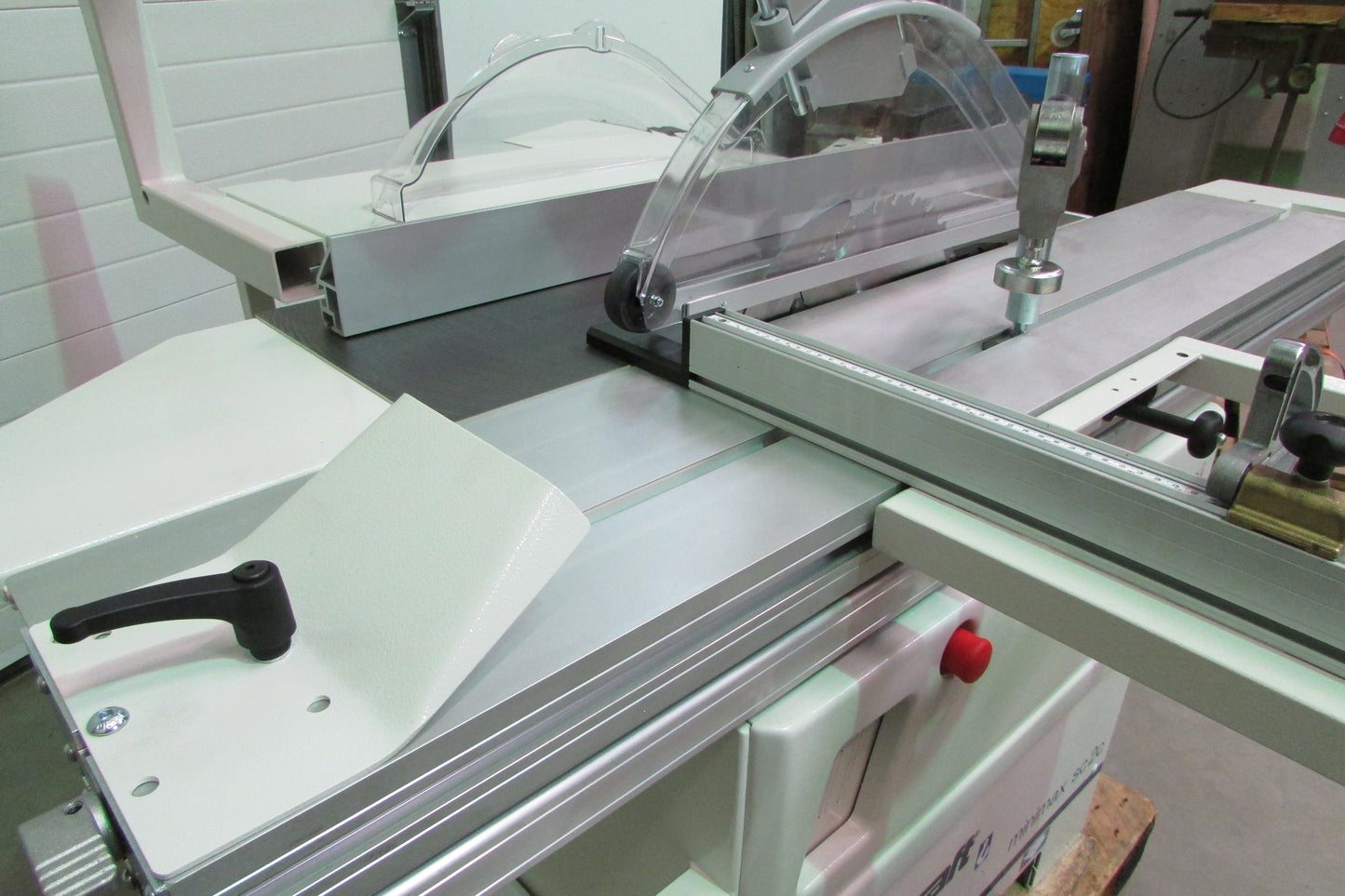 Holzkraft / SCM minimax SC2c (ohne Vorritzer) mit Sägeblattpendelschutz