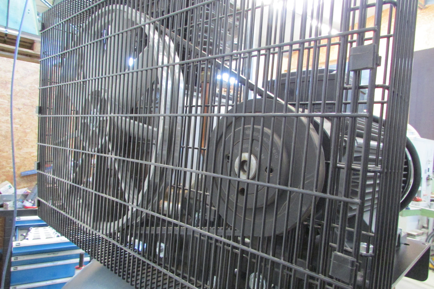 Schneider Airsystems Kolbenkompressor UNM STS 660-10-270 gebraucht