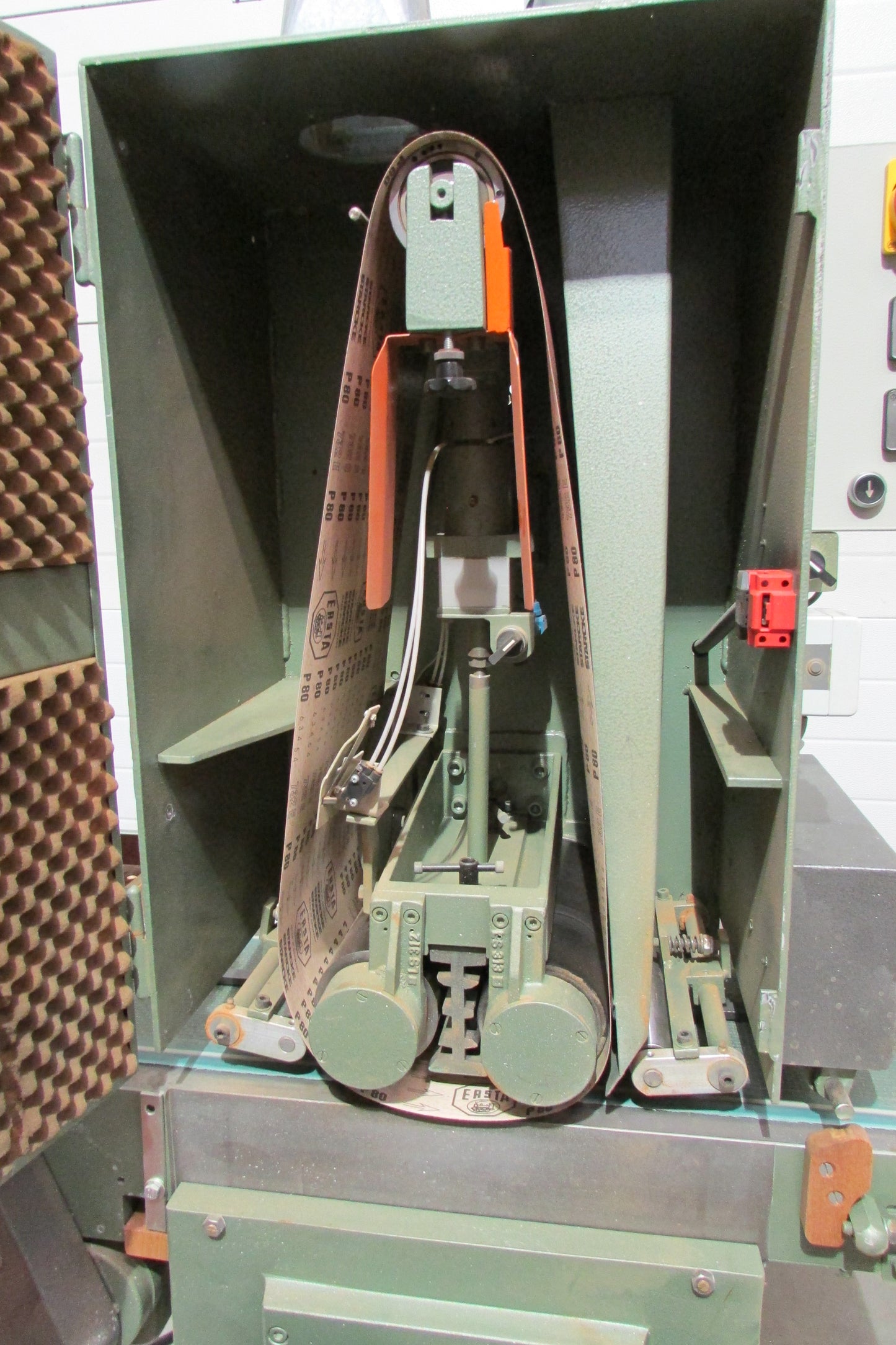 LÖWER Einzelholzschleifmaschine LS300 - gebraucht