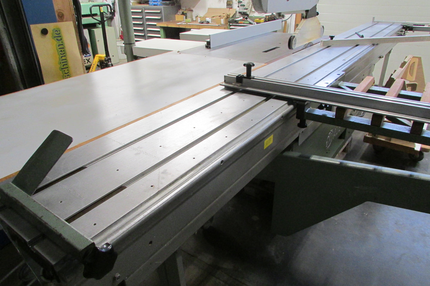 Altendorf Formatkreissäge F45 - 4500mm Doppelrollwagenlänge - Gebraucht