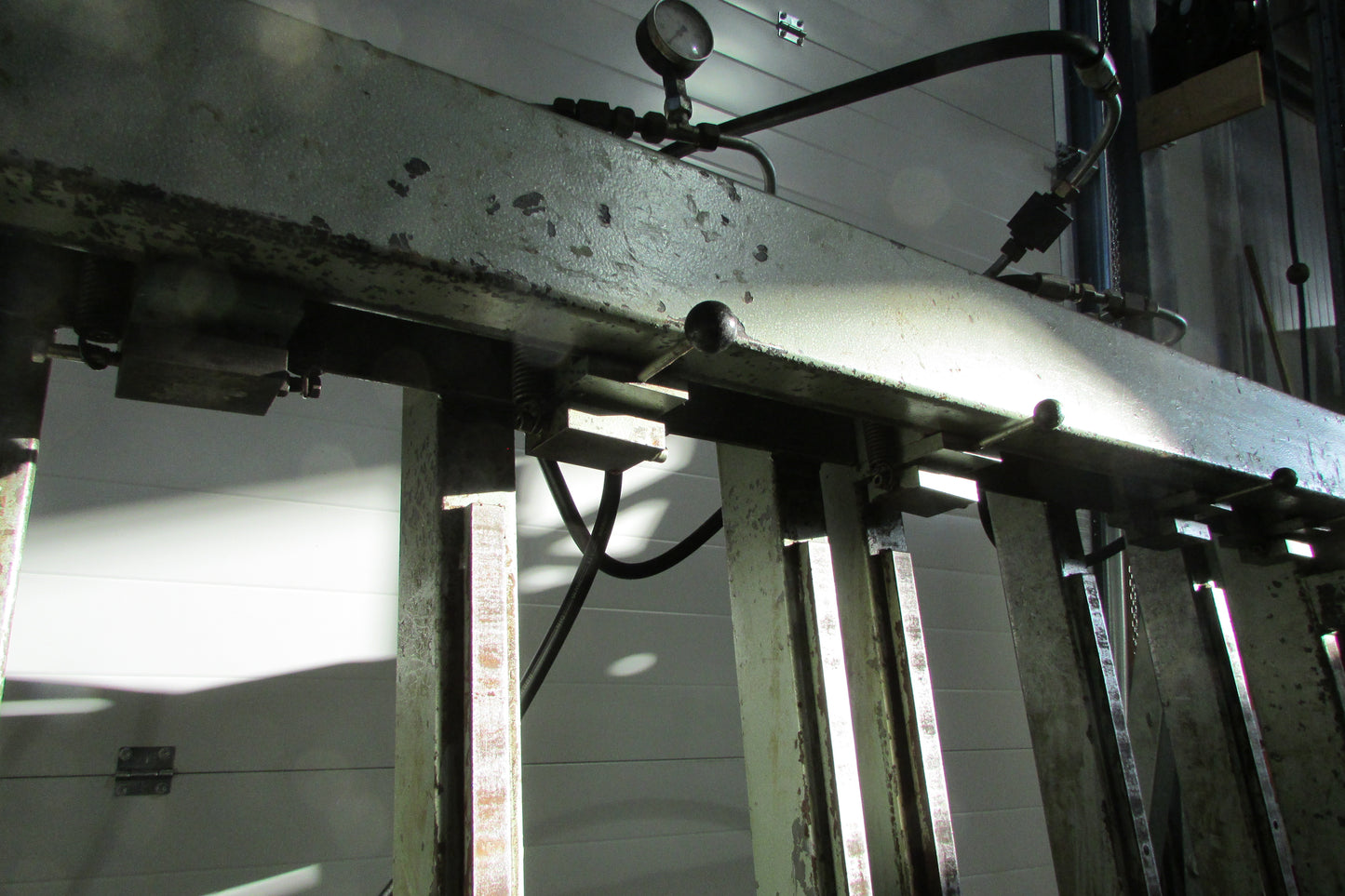 POLZER Treppenstufenpresse ölhydraulisch