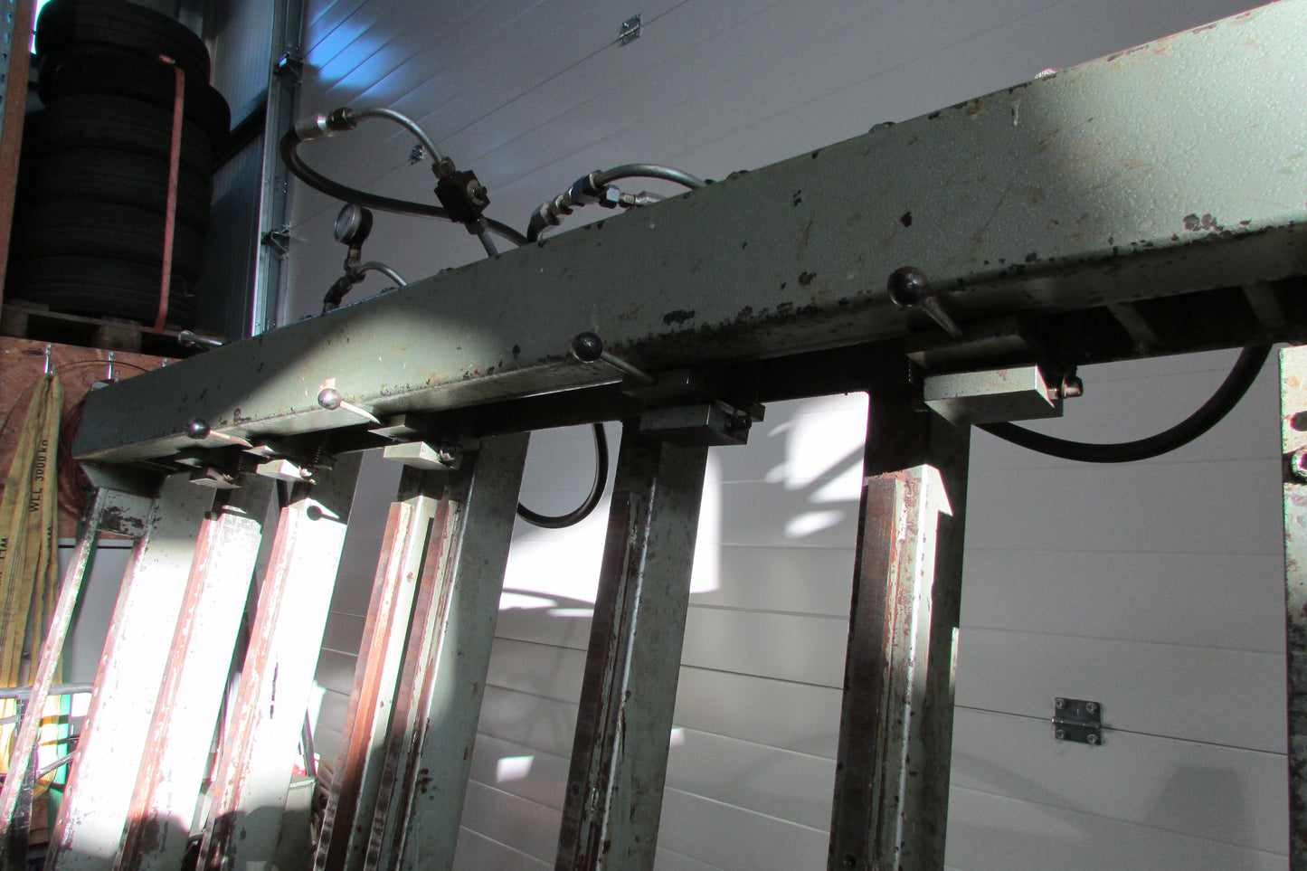 POLZER Treppenstufenpresse ölhydraulisch