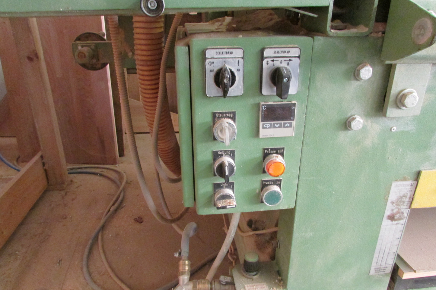 STEKO 228 P.B.S. Formatsäge-Langbandschleifer-Furnierpresse kombiniert