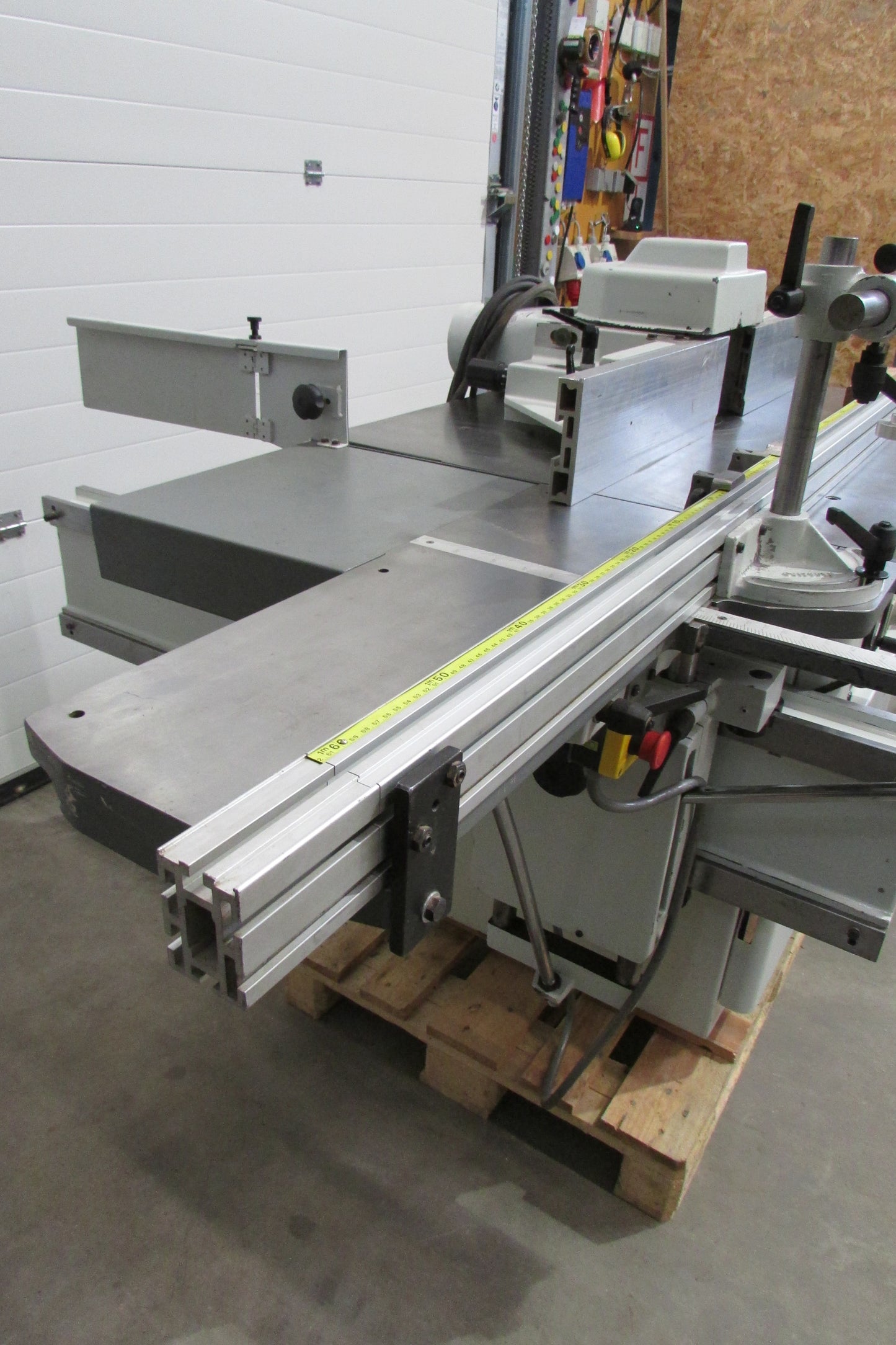 SAC T120 Tischfräsmaschine mit Schiebetisch - Gebrauchtmaschine