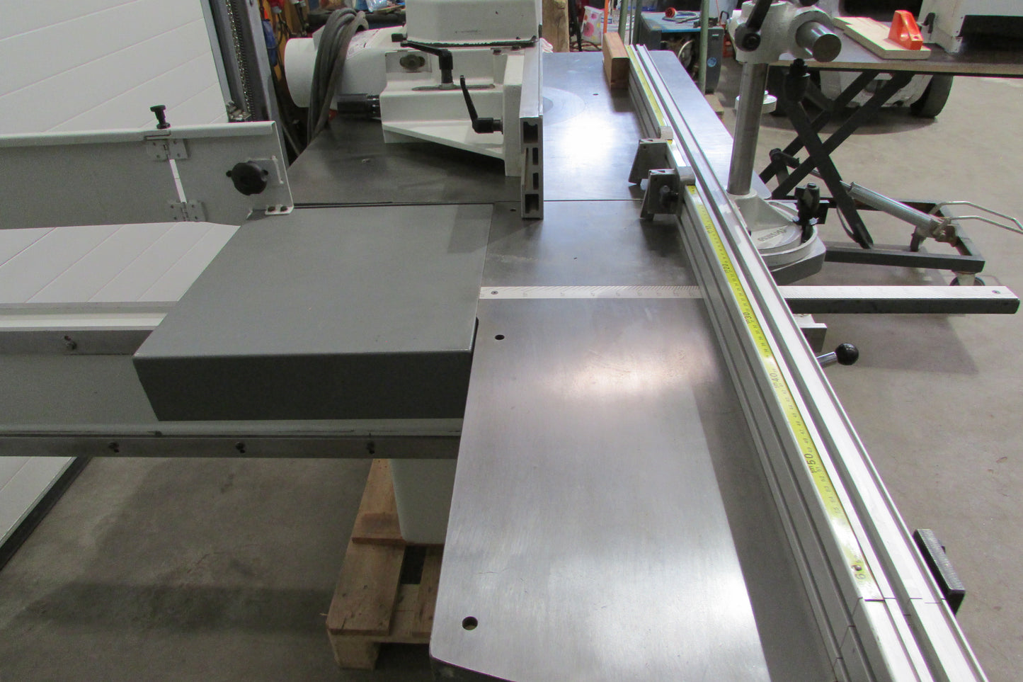 SAC T120 Tischfräsmaschine mit Schiebetisch - Gebrauchtmaschine