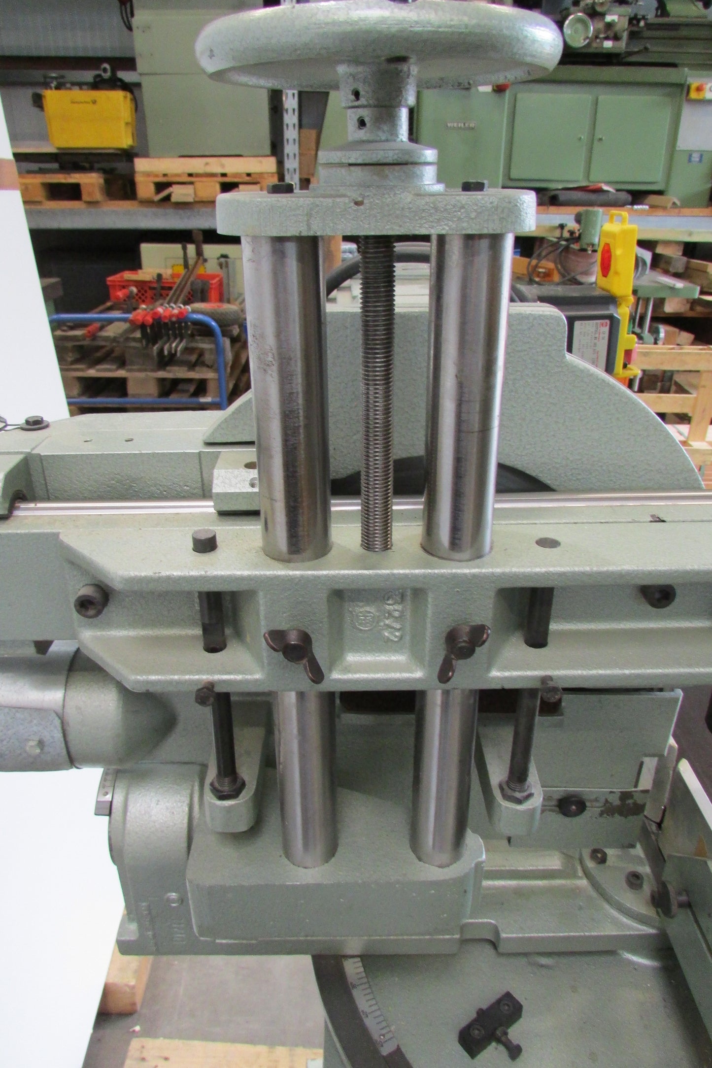 GRAULE Abläng- und Gehrungskreissäge ZS 135 / N + Rollenbahn - Gebrauchtmaschine